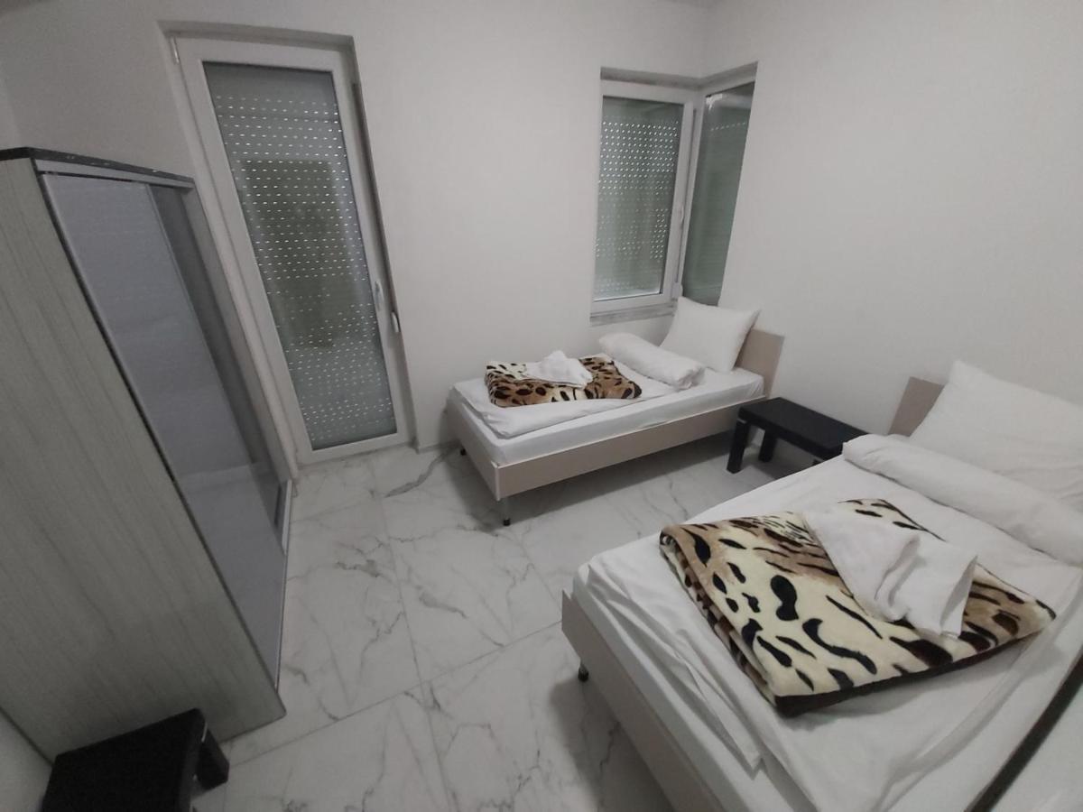Xxl Apartments City Centar 1 Bitola Esterno foto