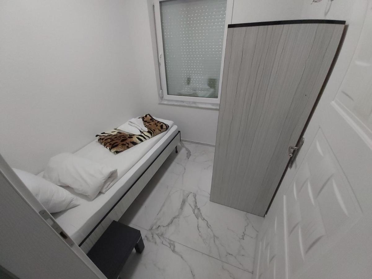 Xxl Apartments City Centar 1 Bitola Esterno foto
