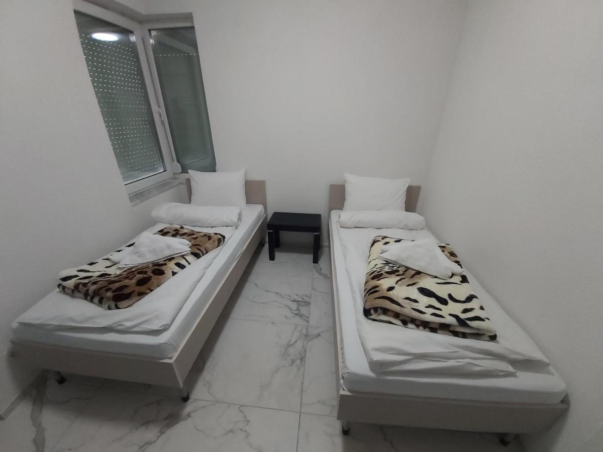 Xxl Apartments City Centar 1 Bitola Esterno foto